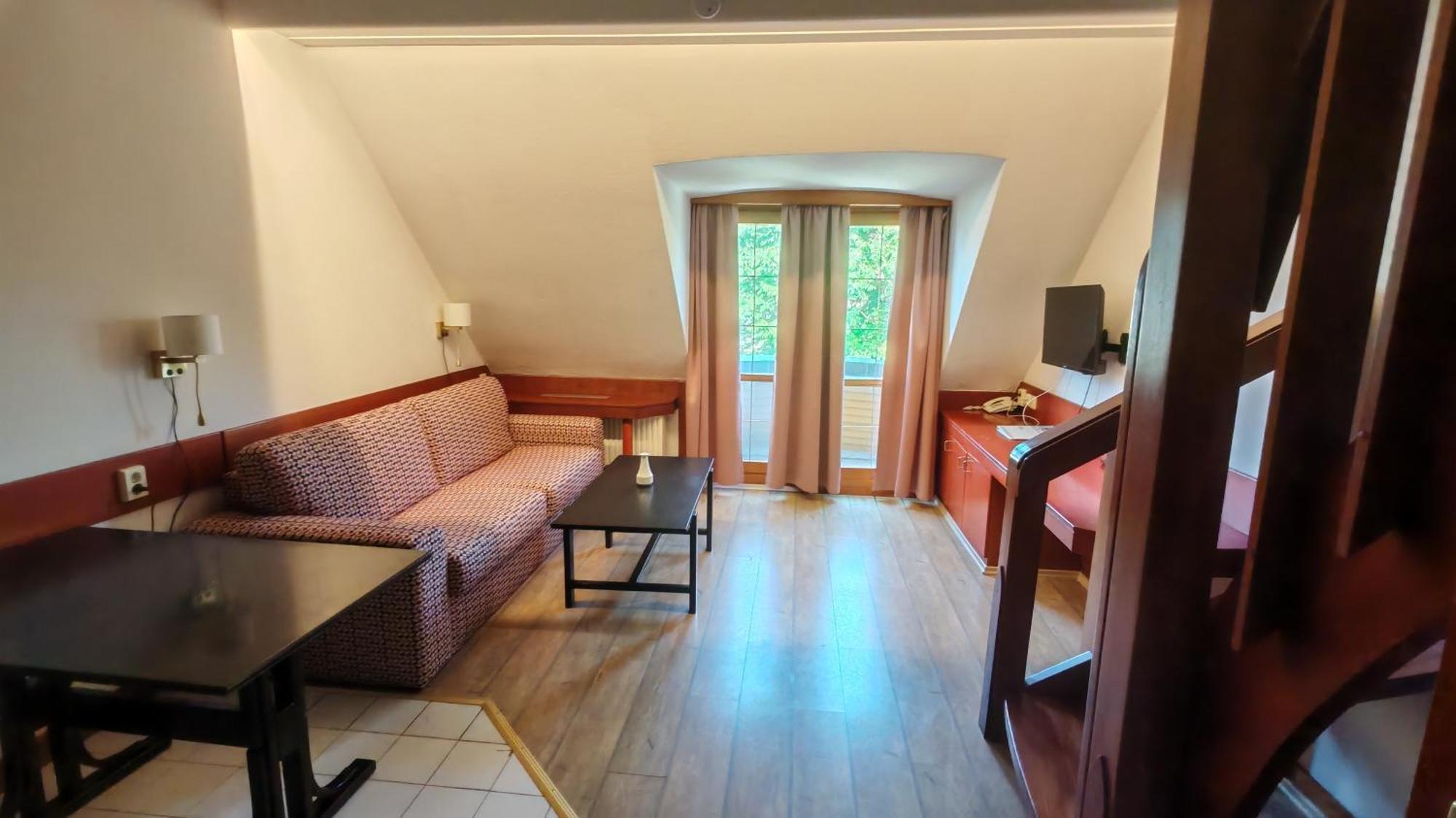 Hotel Abbazia Club Kek Keszthely