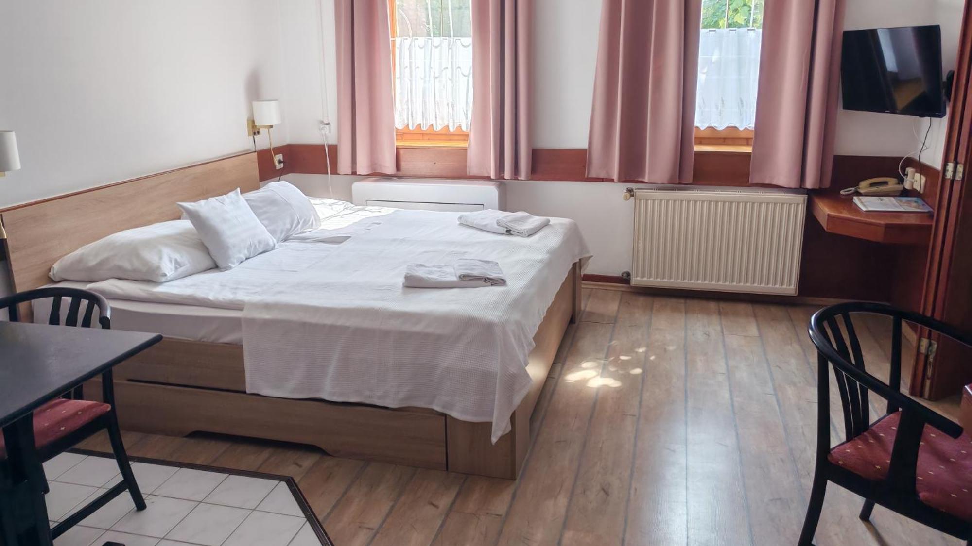 Hotel Abbazia Club Kek