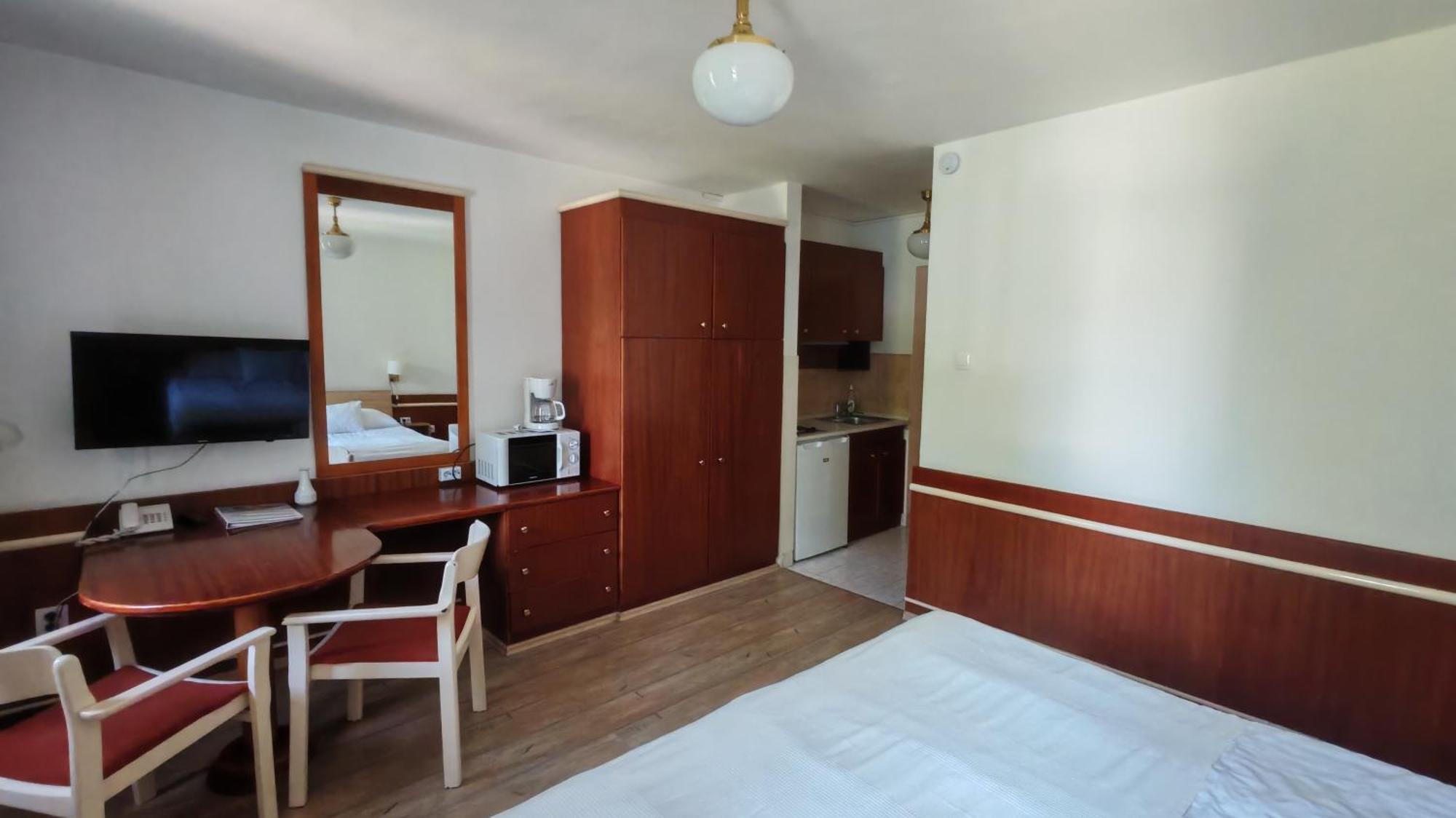 Abbazia Club Kek Hotel 3*