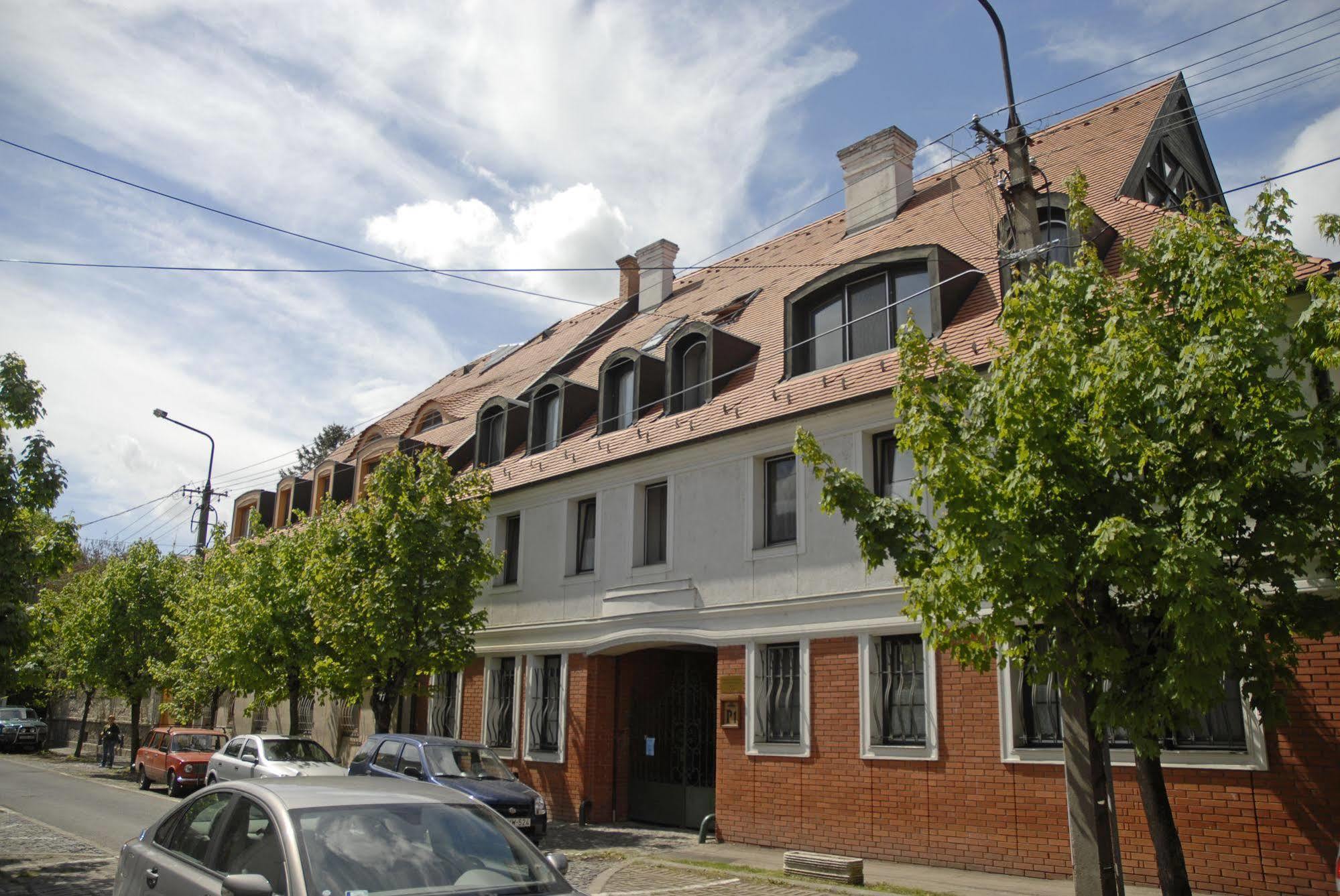 Abbázia Club Kék Hotel
